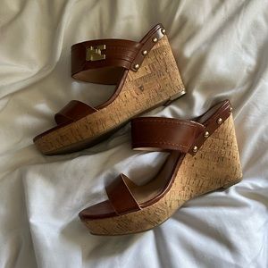Tommy Hilfiger brown wedges